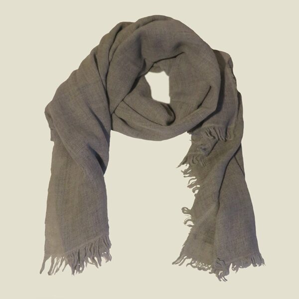 Stijlvolle Warme sjaal in natuurlijke tinten - Roos Cadeaus