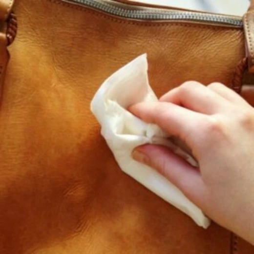 Onderhoud en schoonmaak tips voor leer